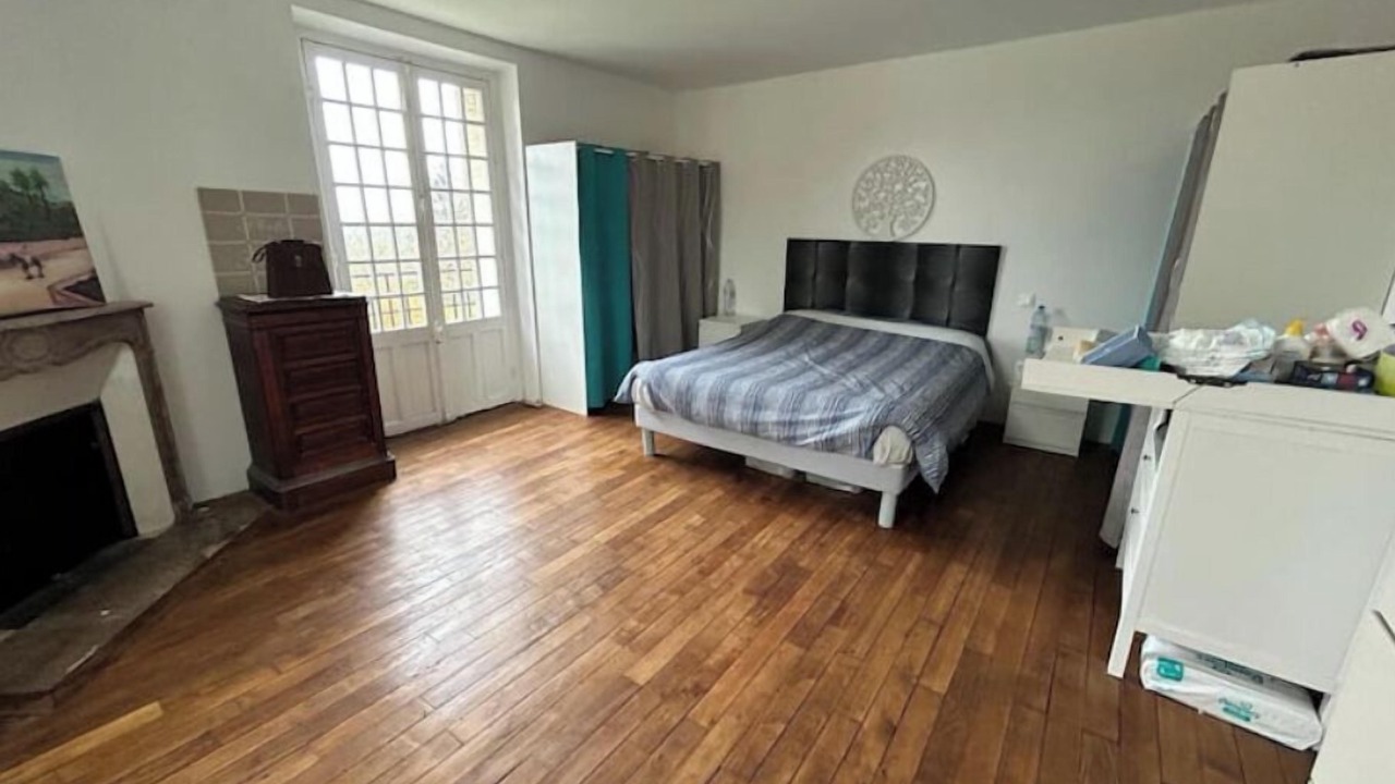 Photo of Bedroom in Jouy-sur-Morin