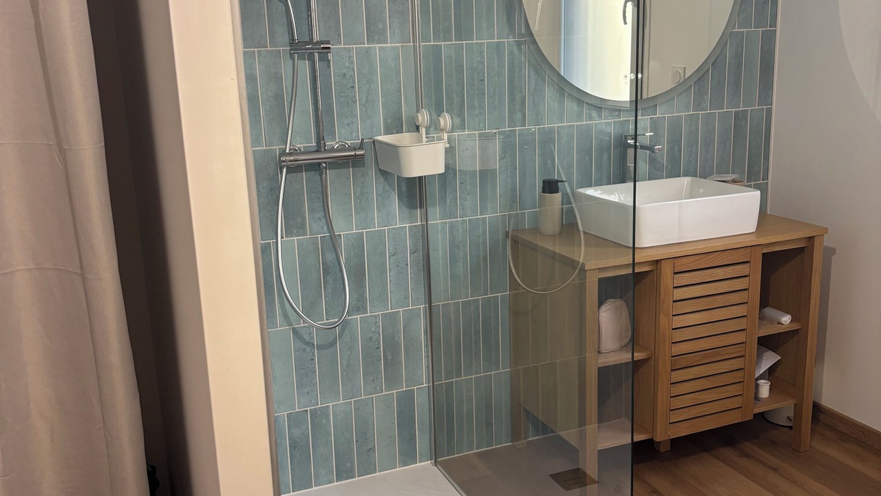 Photo of Bathroom in Puellemontier