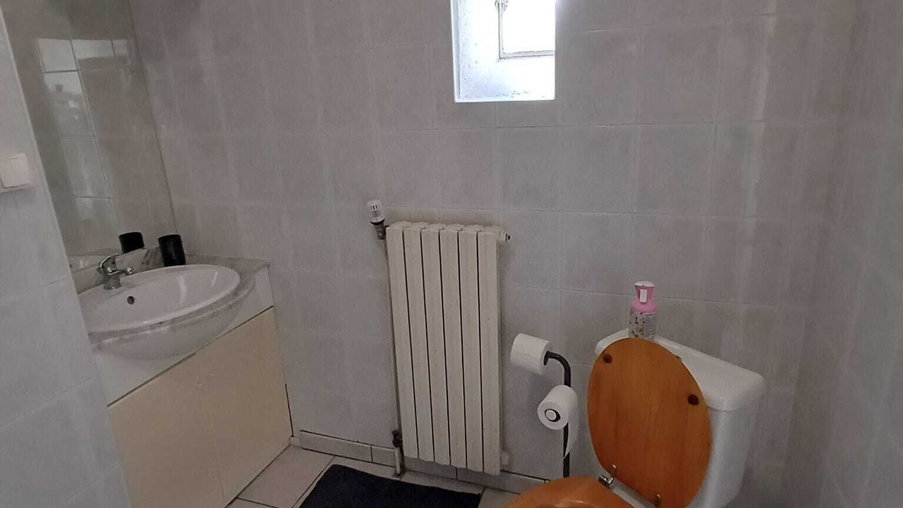 Photo of Bathroom in Tournus