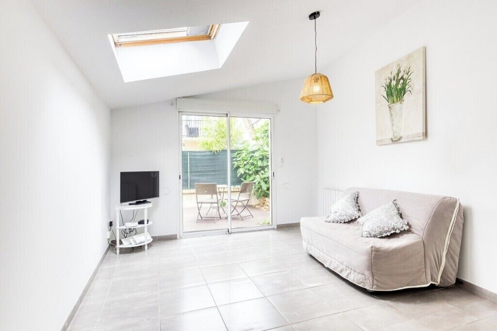 Photo of Livingroom in Sainte-Genevieve-des-Bois