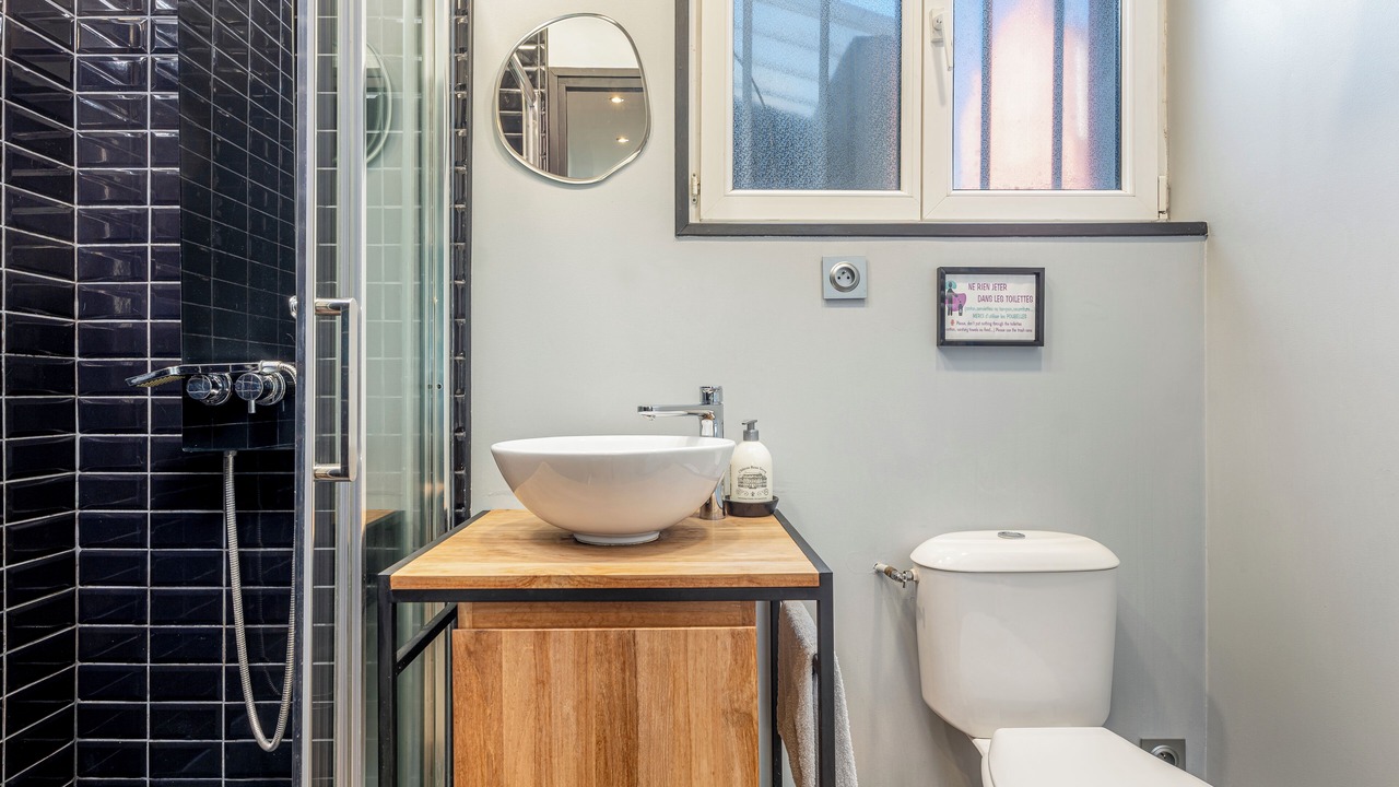 Photo of Bathroom in Saint-Martin-du-Littoral