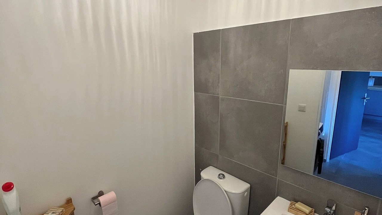 Photo of Bathroom in La Chapelle-d'Armentieres