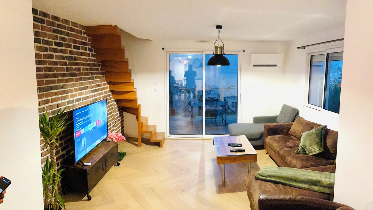 Photo of Livingroom in Colombes