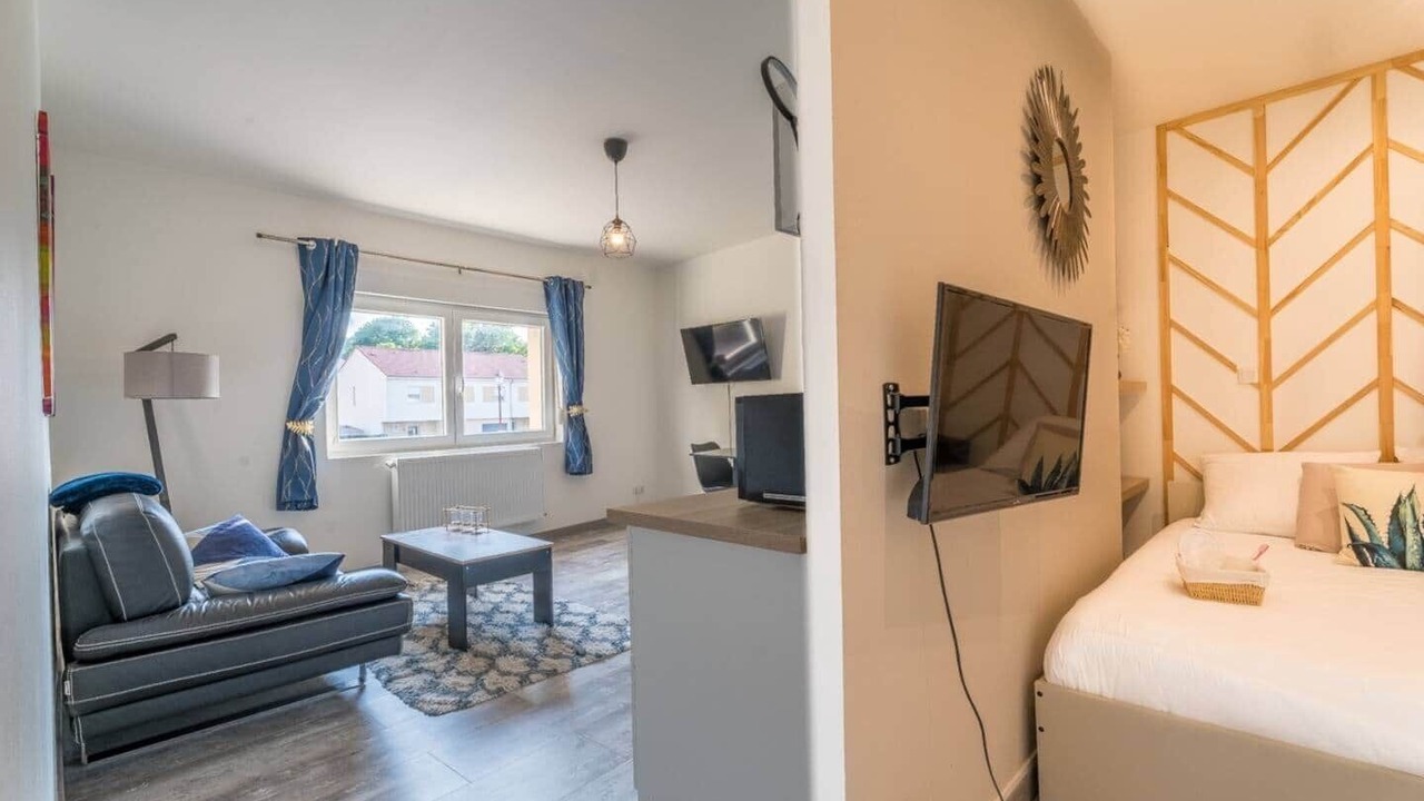 Photo of Bedroom in Woippy