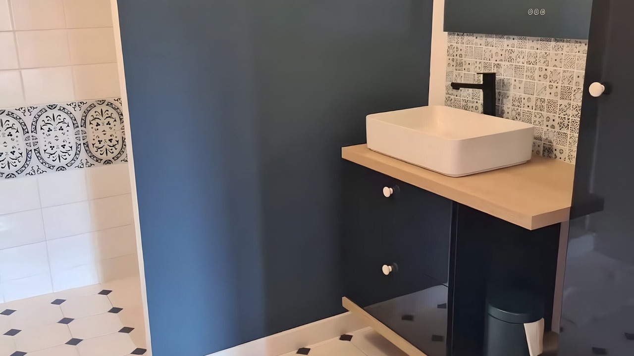 Photo of Bathroom in Soucelles