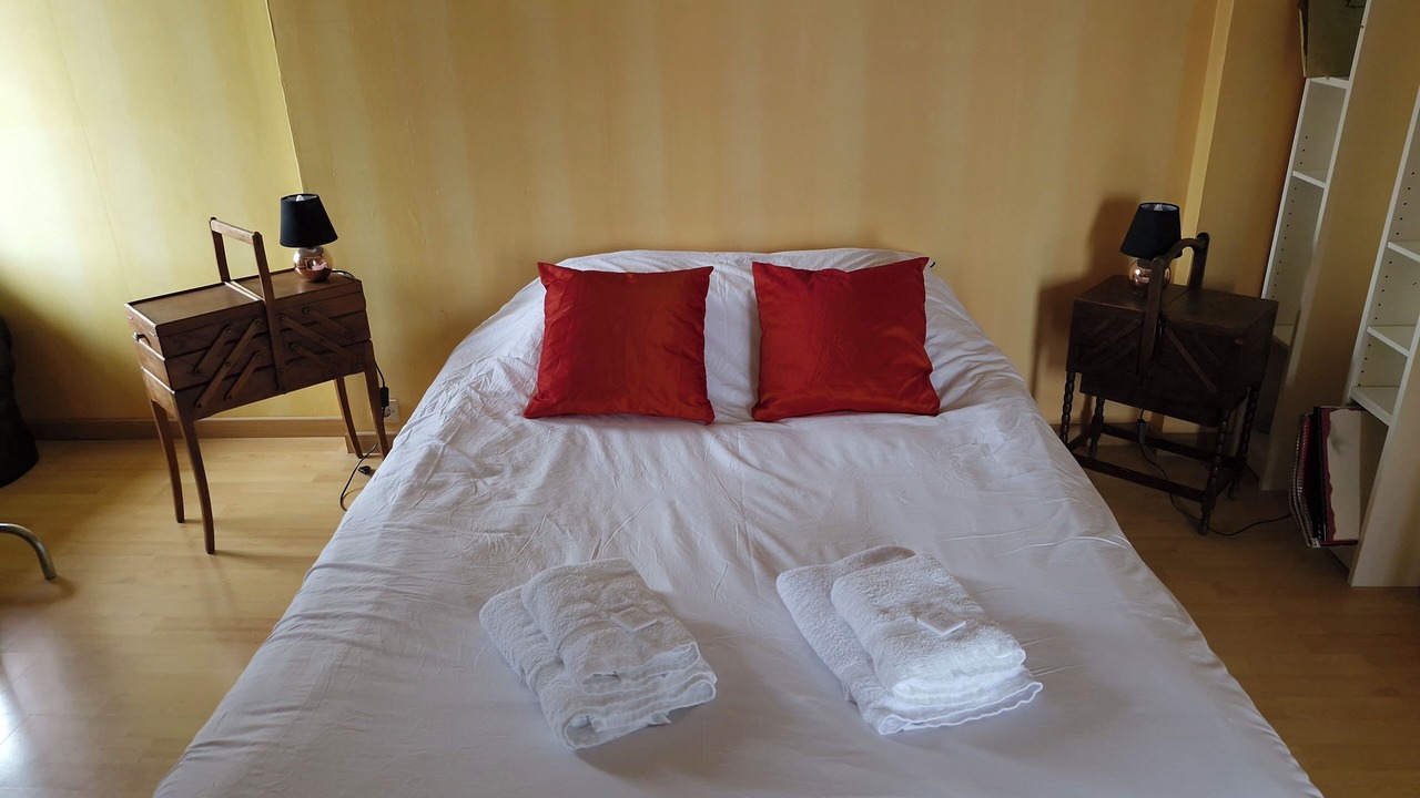 Photo of Bedroom in Crepy-en-Valois