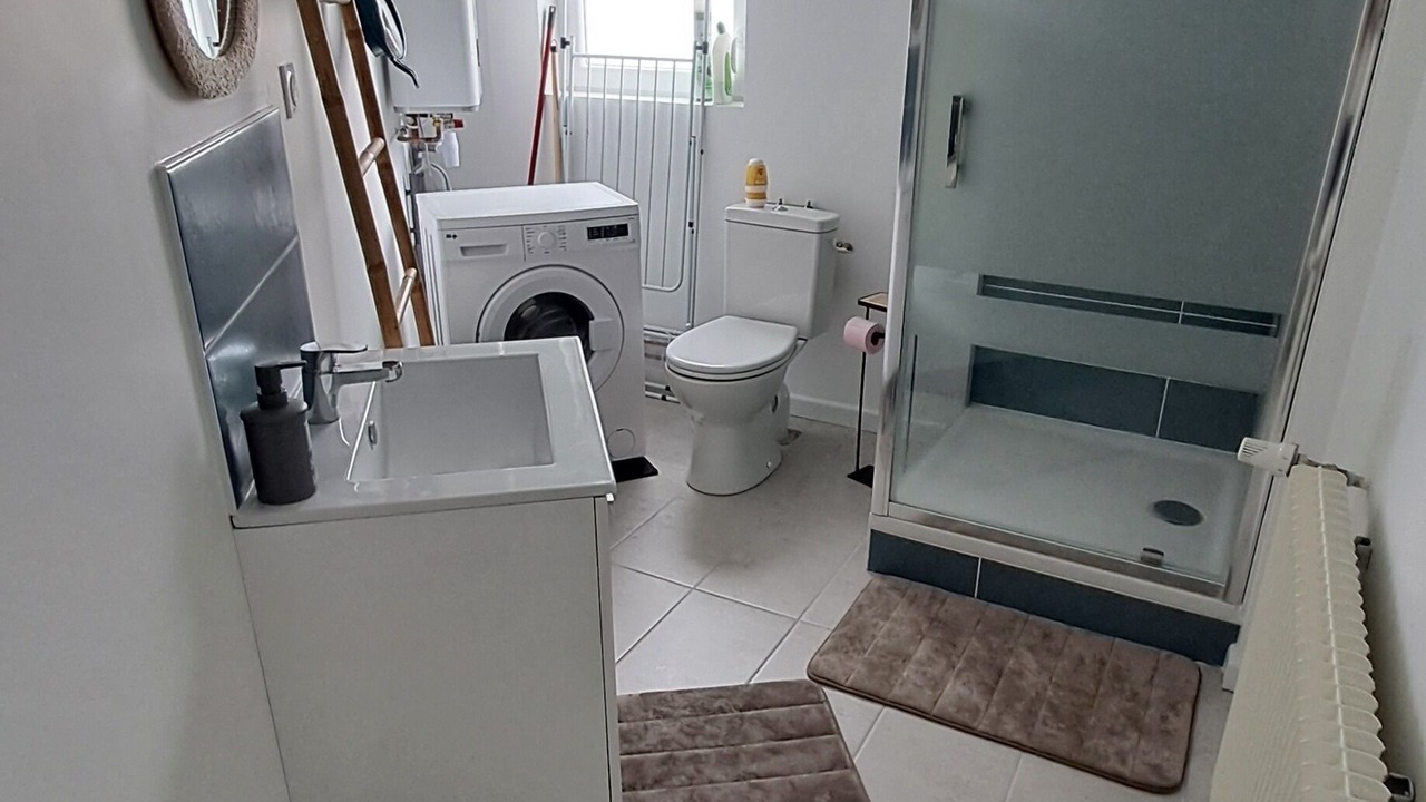 Photo of Bathroom in Bleriot-Plage