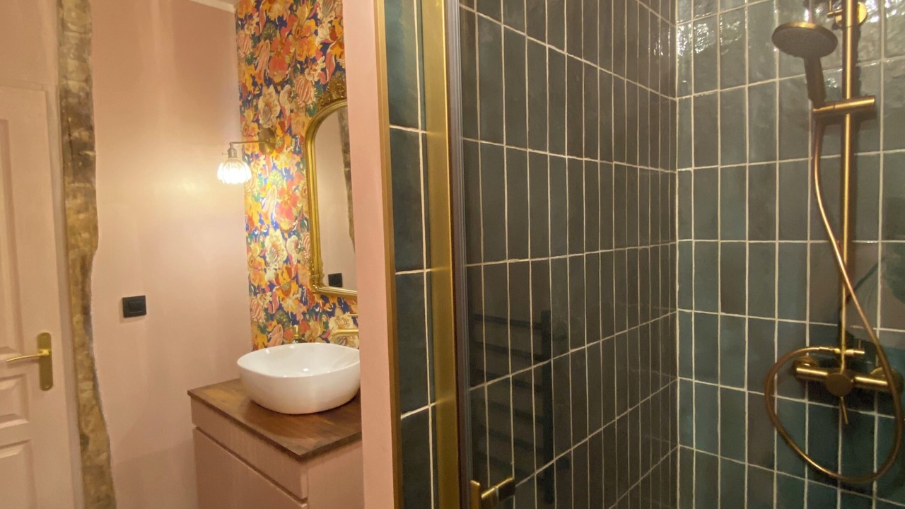 Photo of Bathroom in Sainte-Eusoye