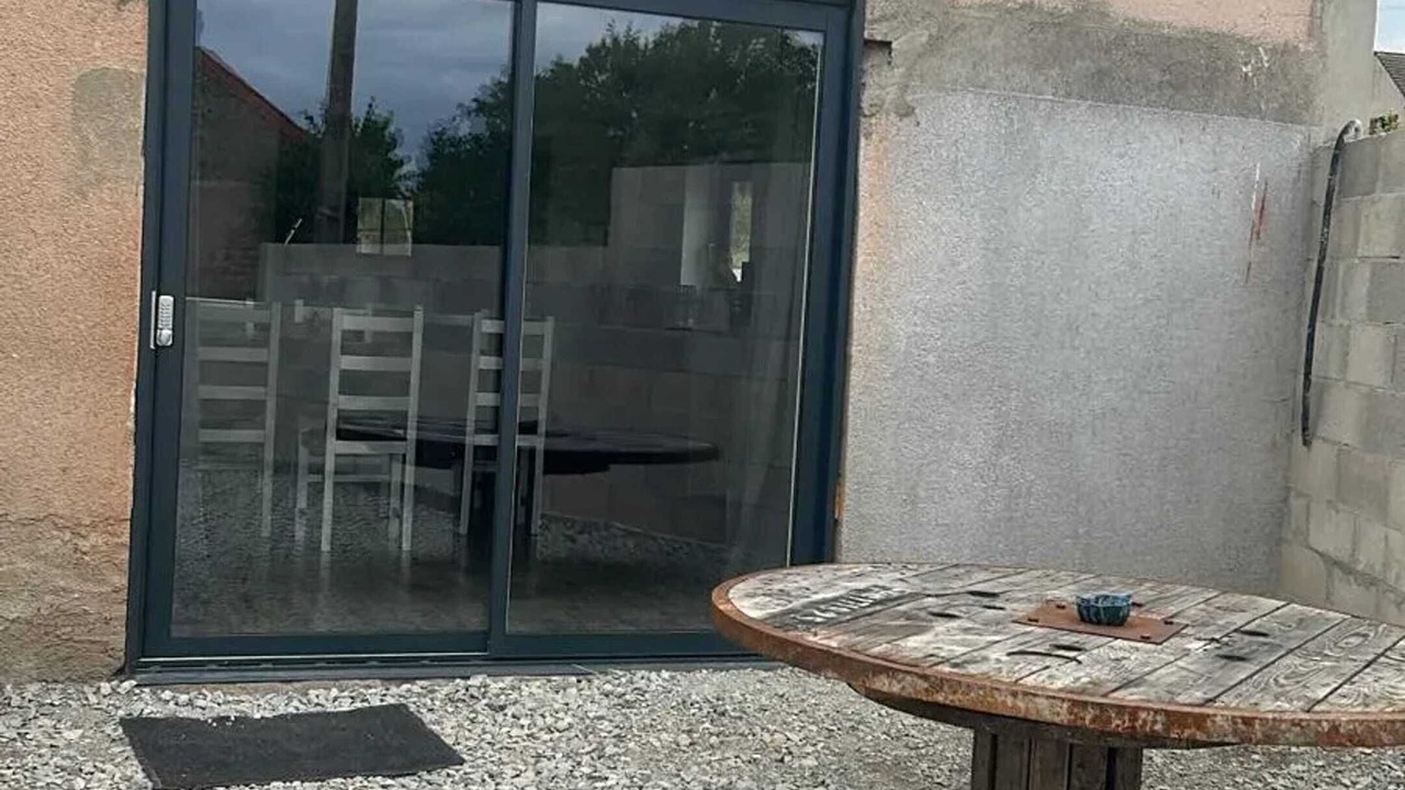 Photo of Outdoor in Curgy