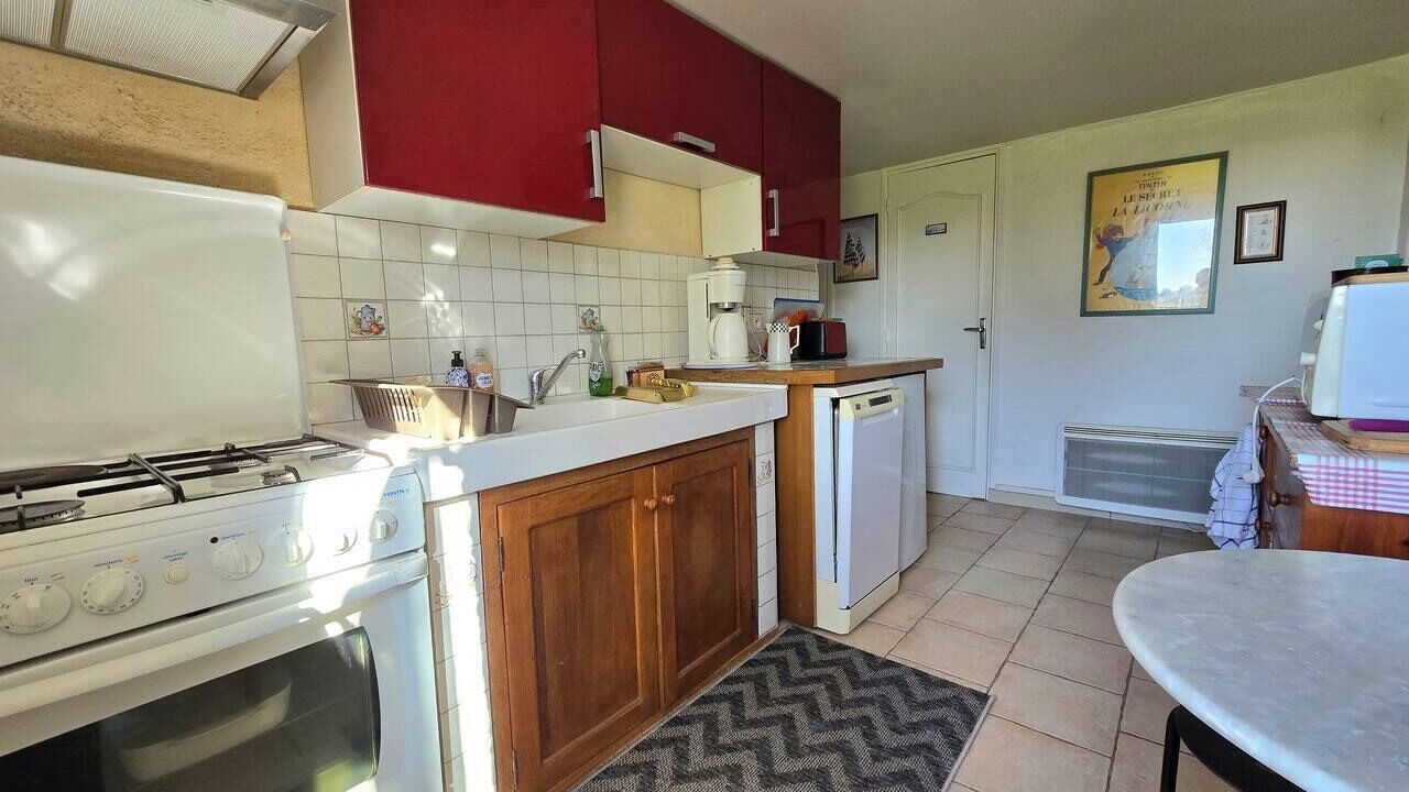 Photo of Kitchen in Saint-Michel-Tubœuf