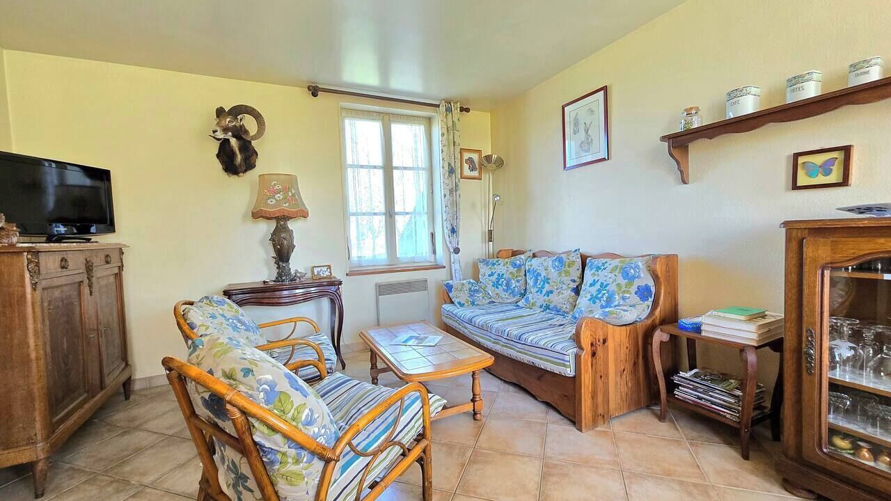 Photo of Livingroom in Saint-Michel-Tubœuf