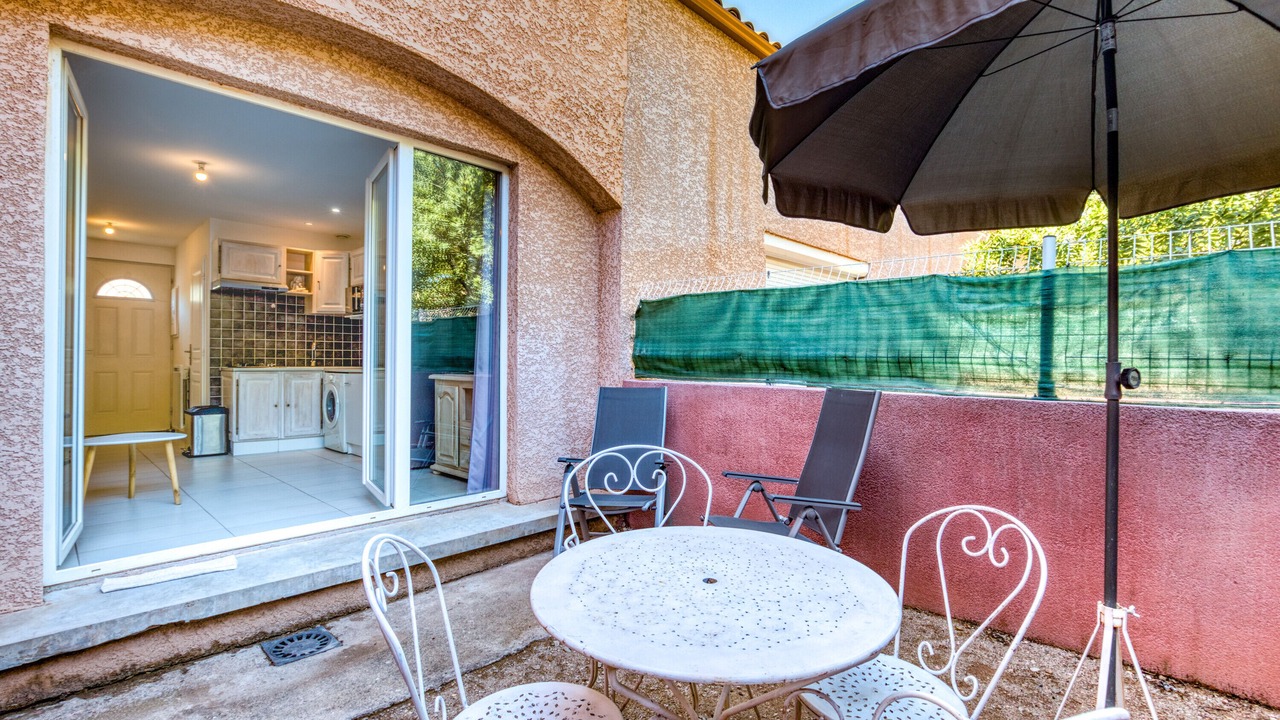 Photo of Outdoor in Le Bosc