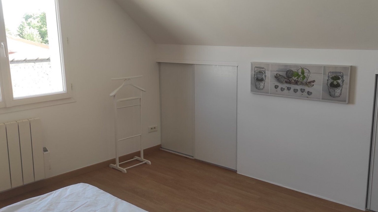 Photo of Bedroom in Hautvillers-Ouville