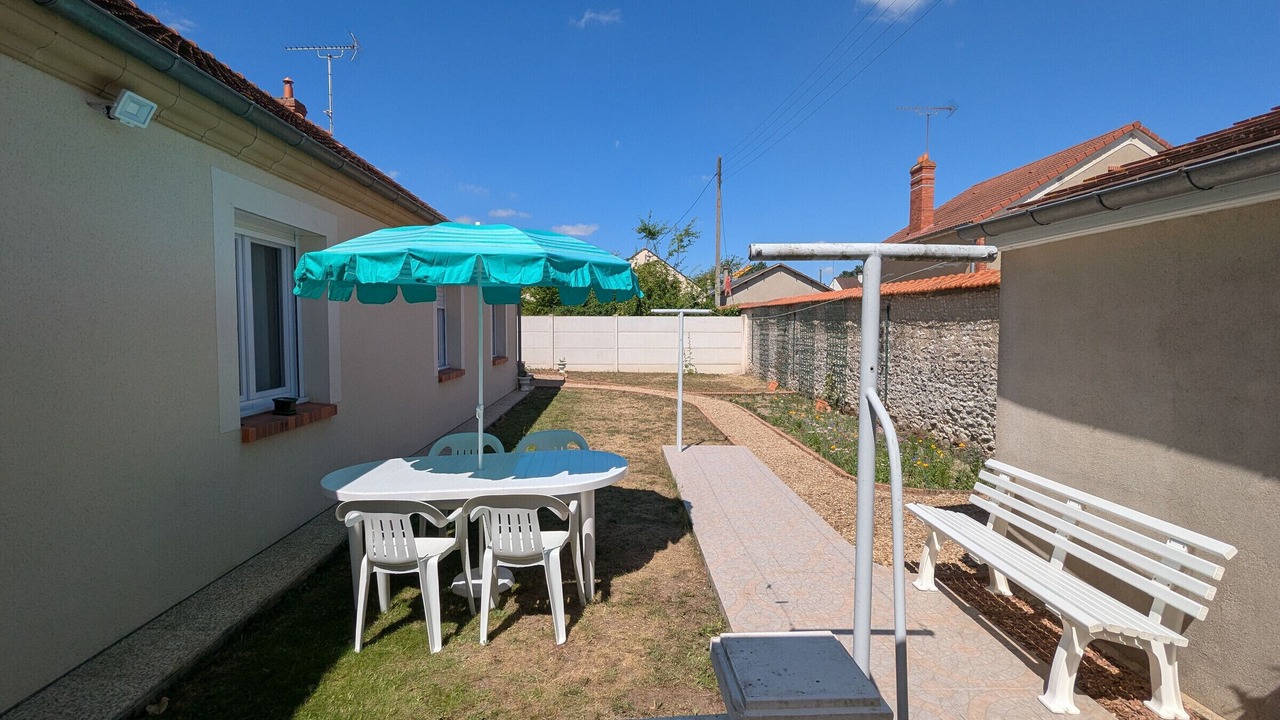 Photo of Outdoor in Villemandeur