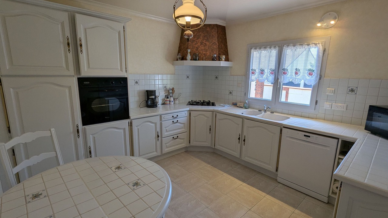 Photo of Kitchen in Villemandeur