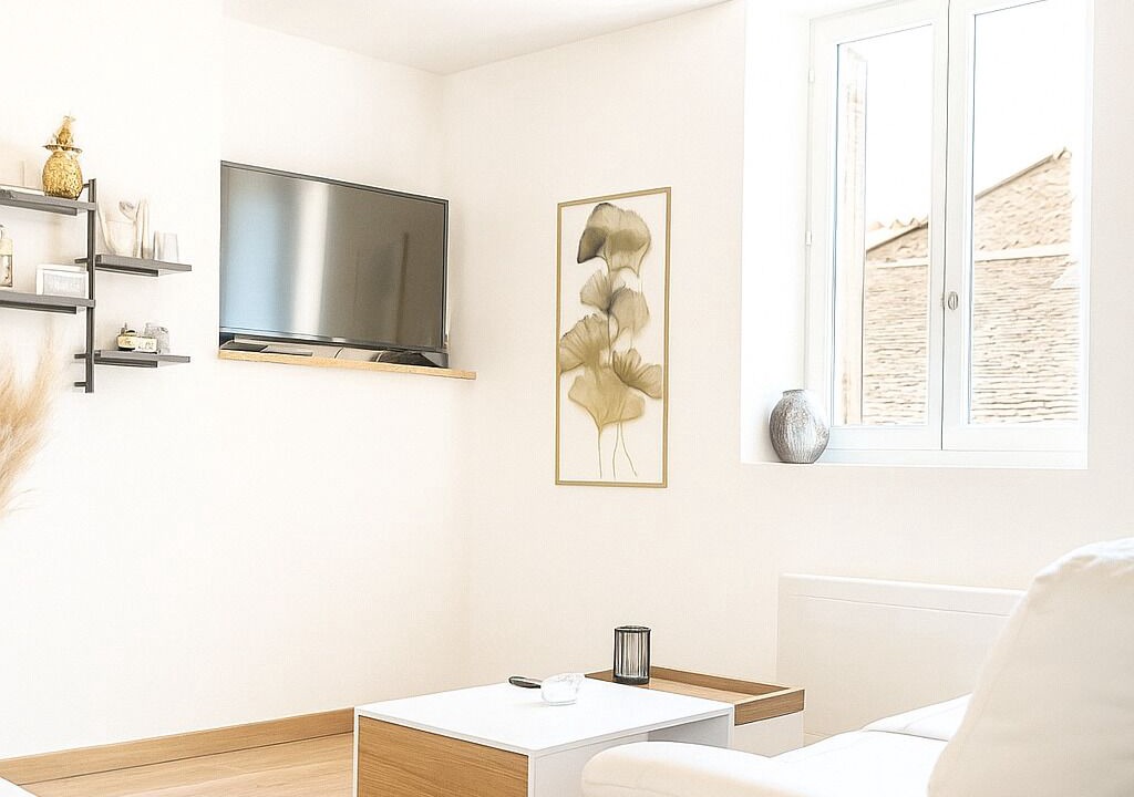 Photo of Livingroom in Liberation