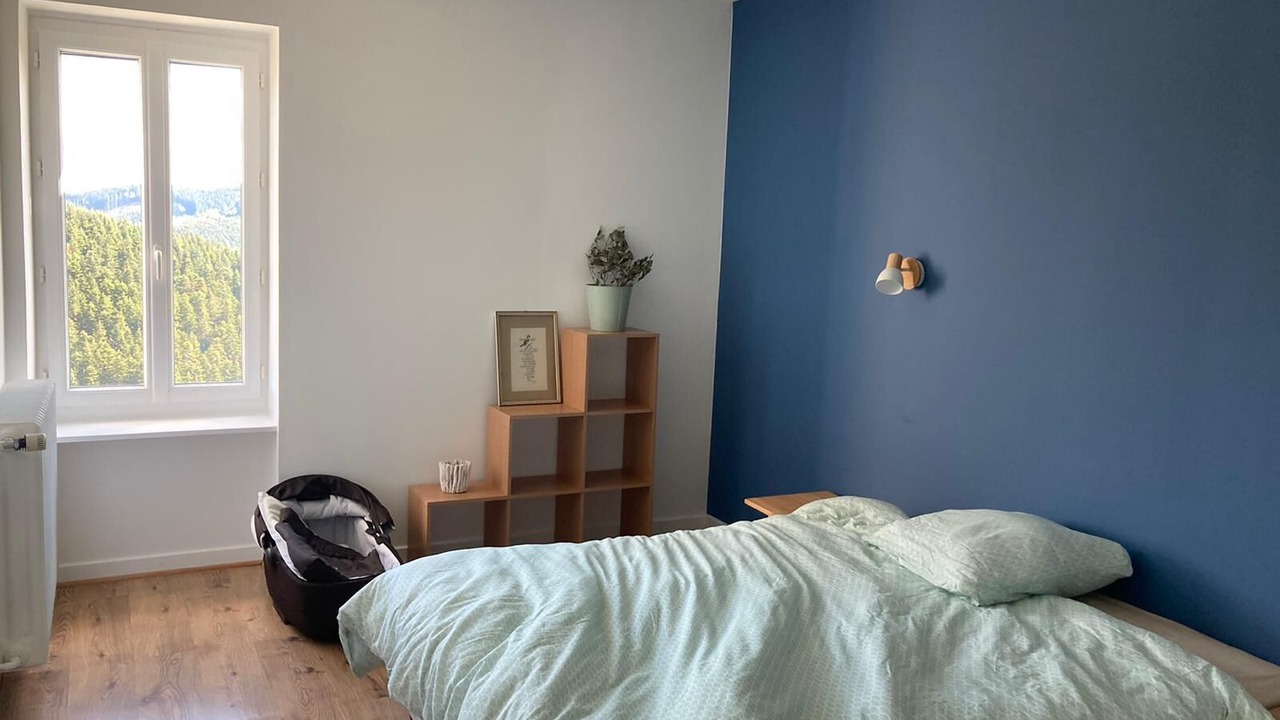 Photo of Bedroom in Saint-Vincent-de-Reins