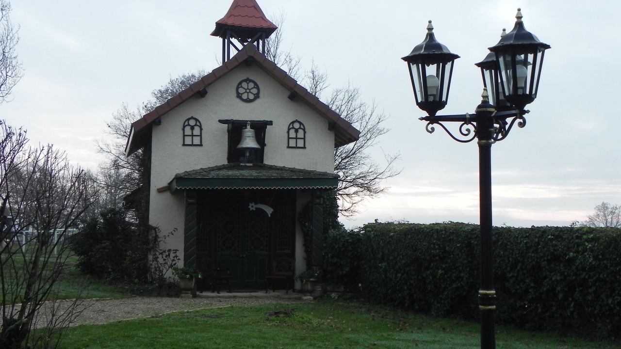 Photo of Outdoor in Bourg-le-Comte