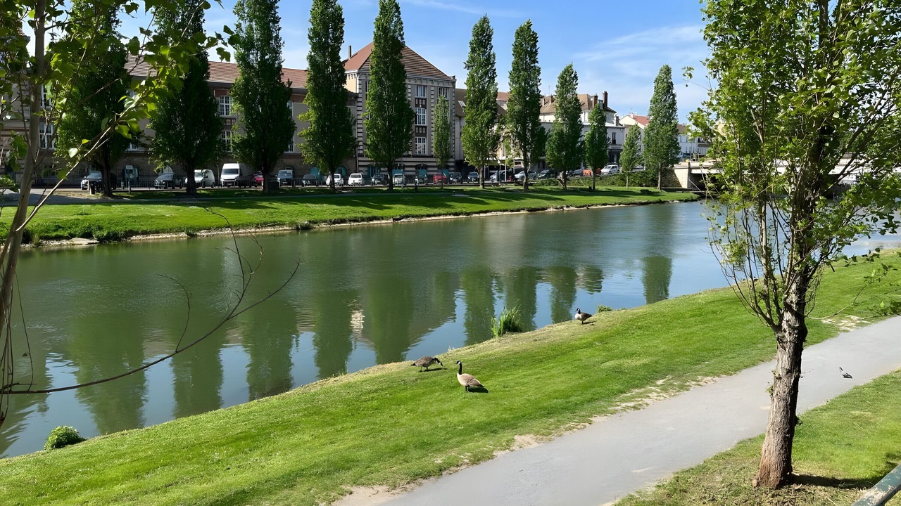 Photo of Others in Le Mee-sur-Seine