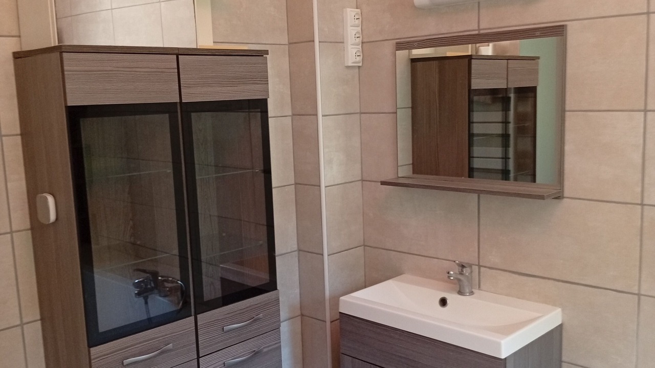 Photo of Bathroom in Yevre-le-Chatel