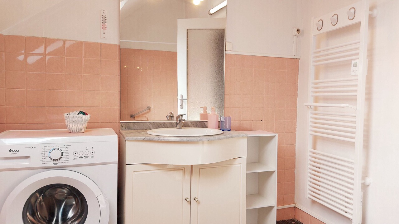 Photo of Bathroom in Marboue