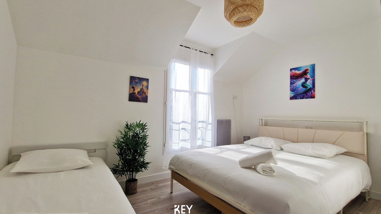 Photo of Bedroom in Bailly-Romainvilliers