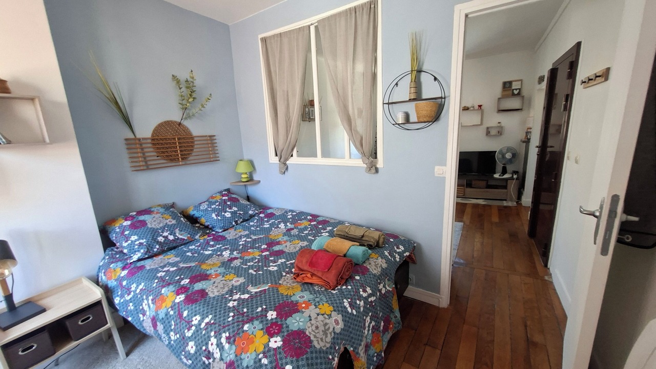 Photo of Bedroom in Sevres