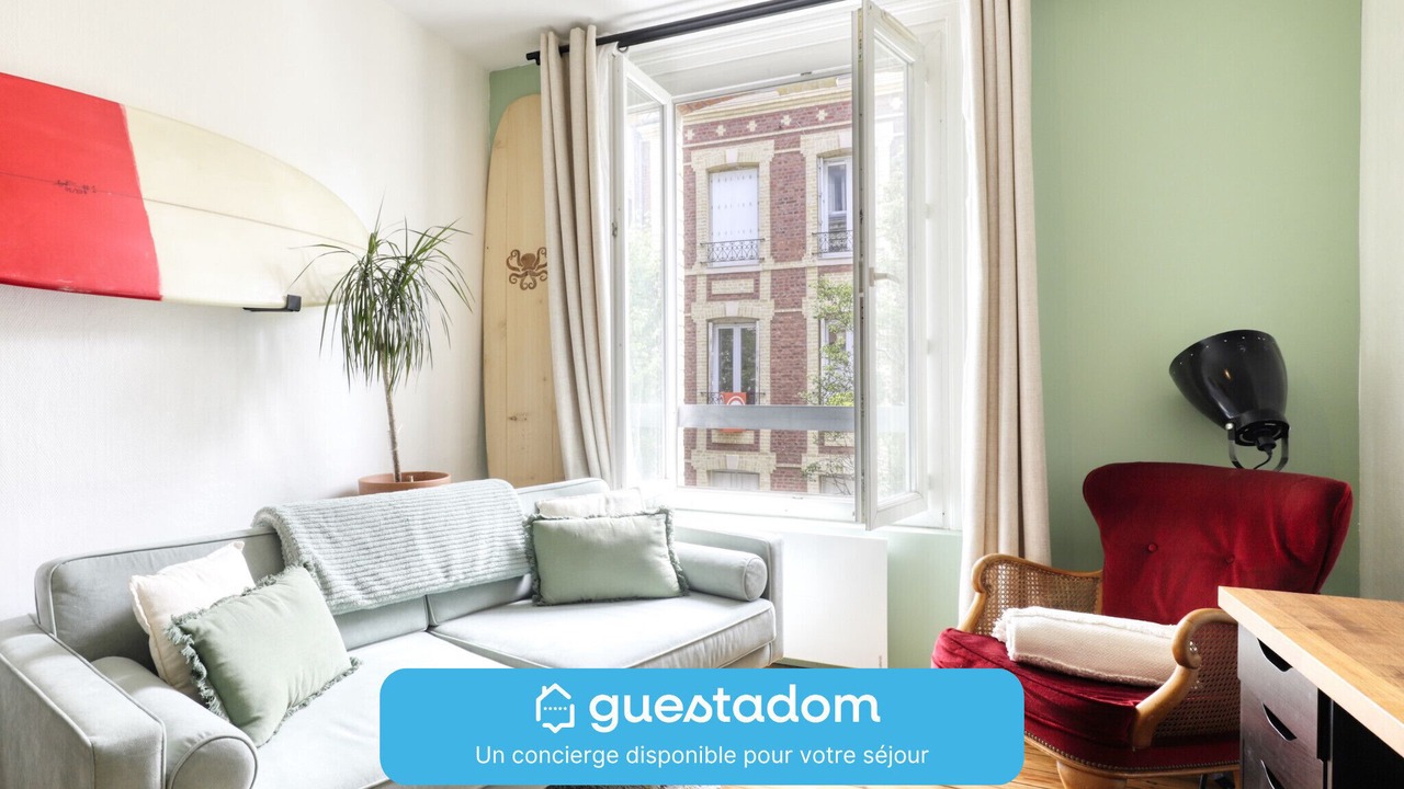 Photo of Livingroom in Anatole France Danton