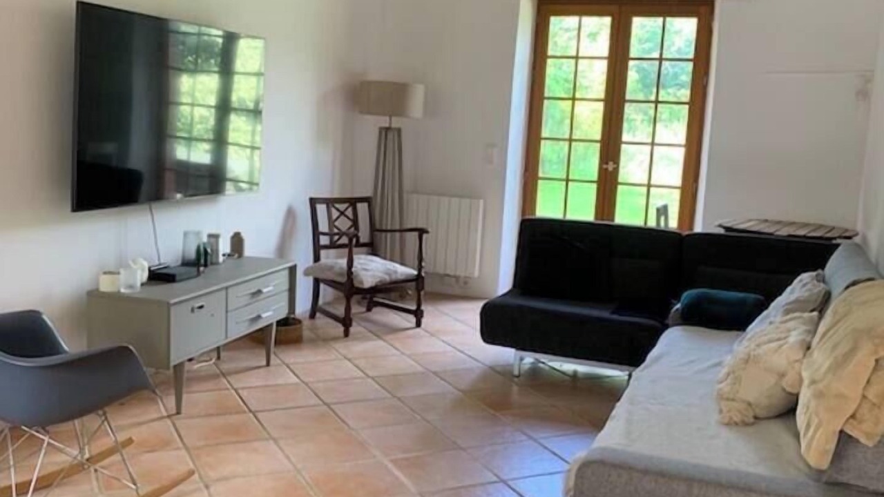 Photo of Livingroom in Boeurs-en-Othe