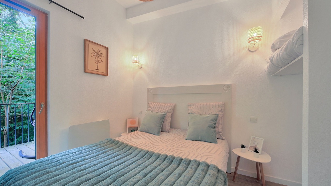 Photo of Bedroom in Eppe-Sauvage