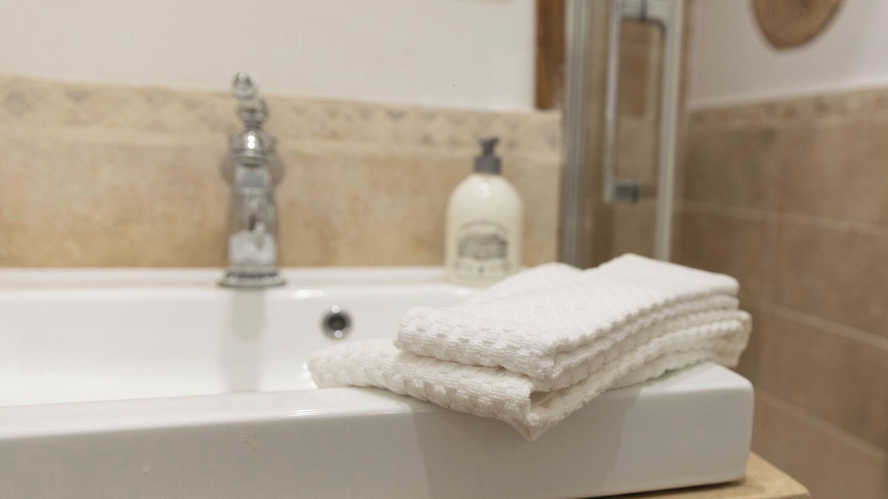 Photo of Bathroom in Crepy-en-Valois