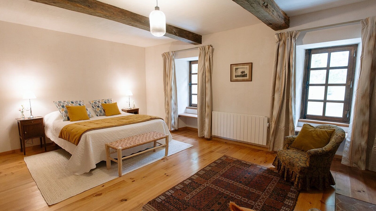 Photo of Bedroom in Courtomer