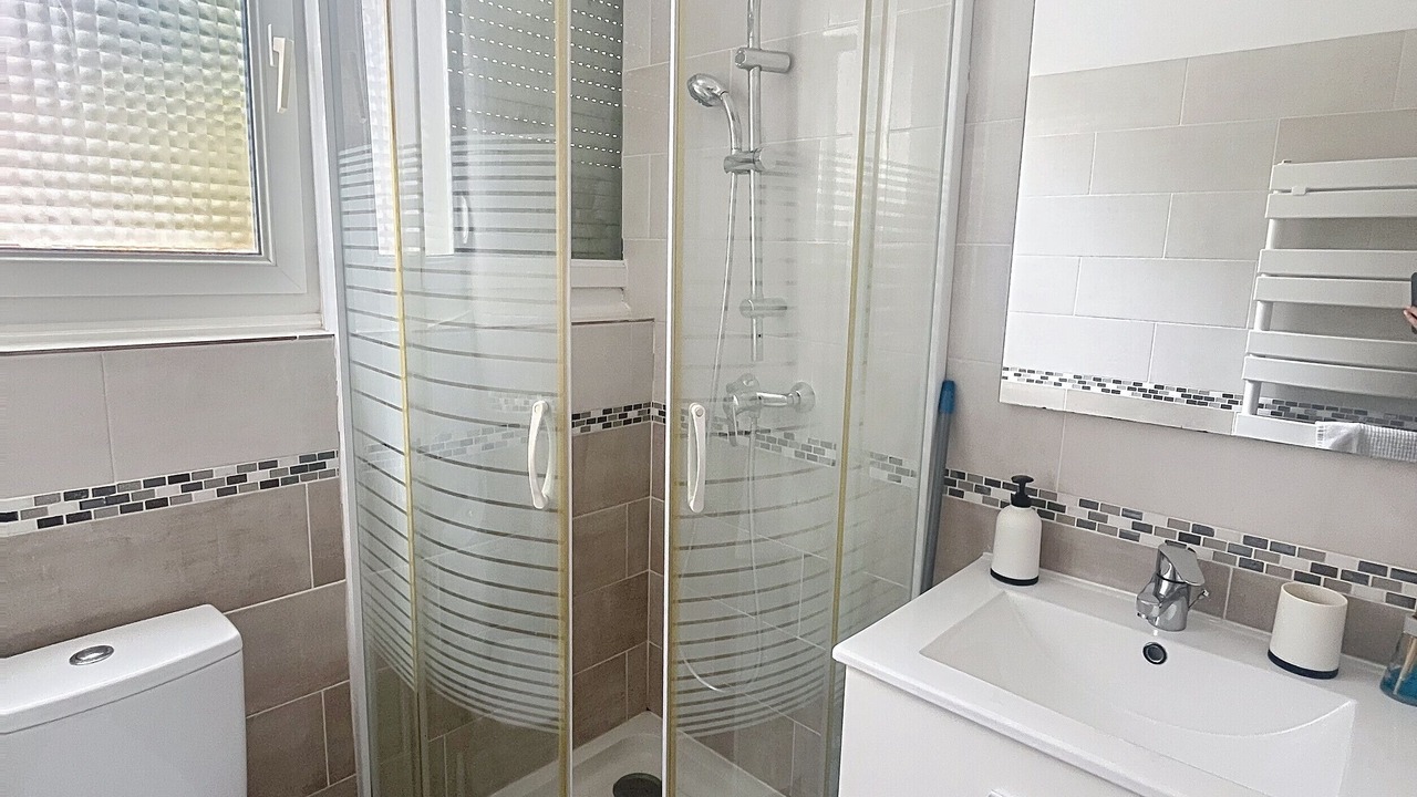 Photo of Bathroom in Le Treport
