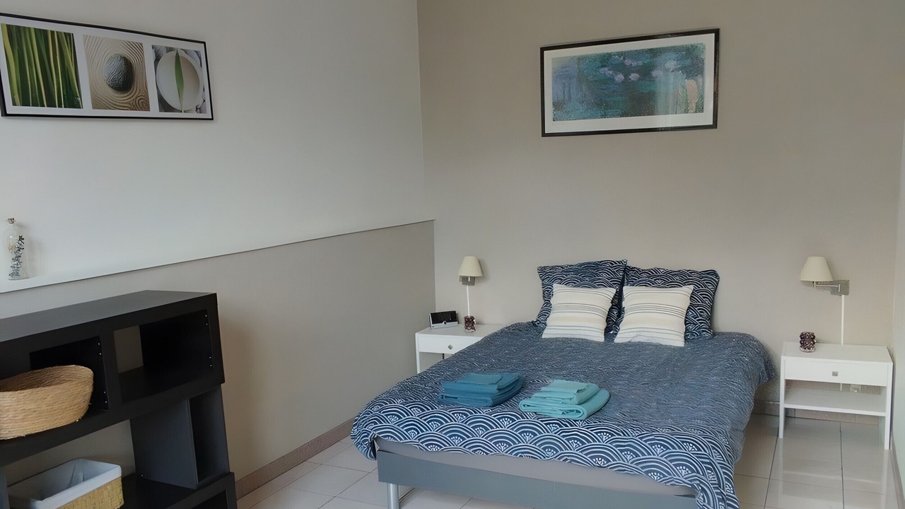Photo of Bedroom in Domart-en-Ponthieu