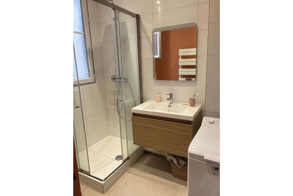 Photo of Bathroom in Necker