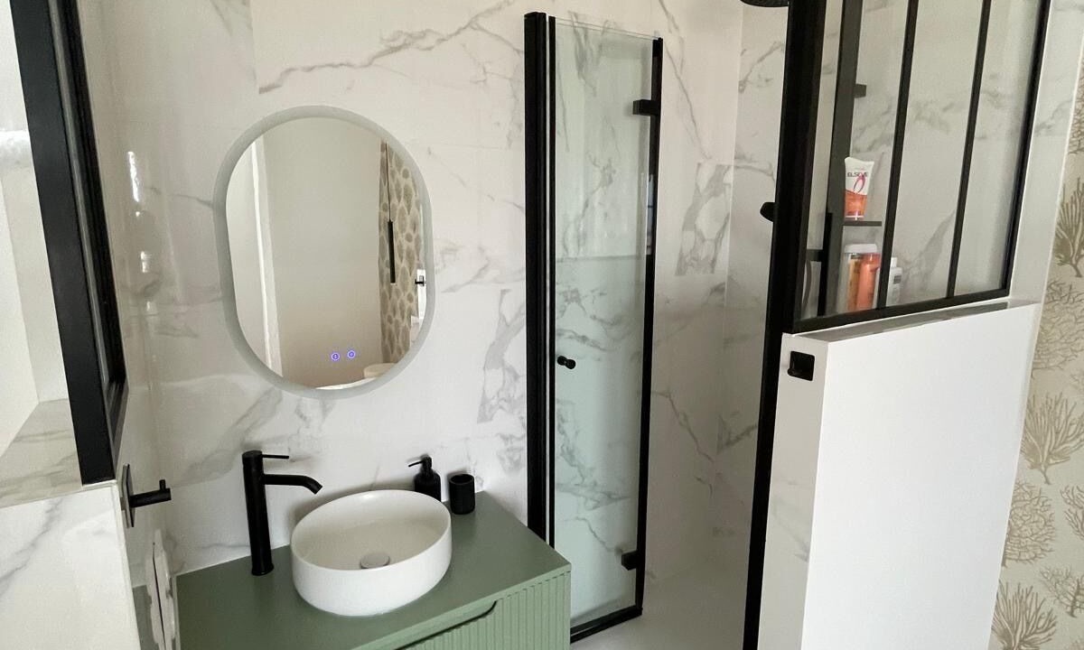 Photo of Bathroom in Lion-sur-Mer