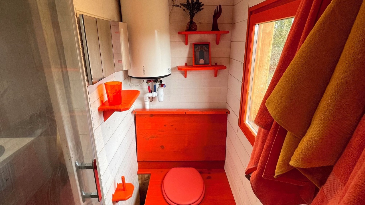 Photo of Bathroom in La Vespiere