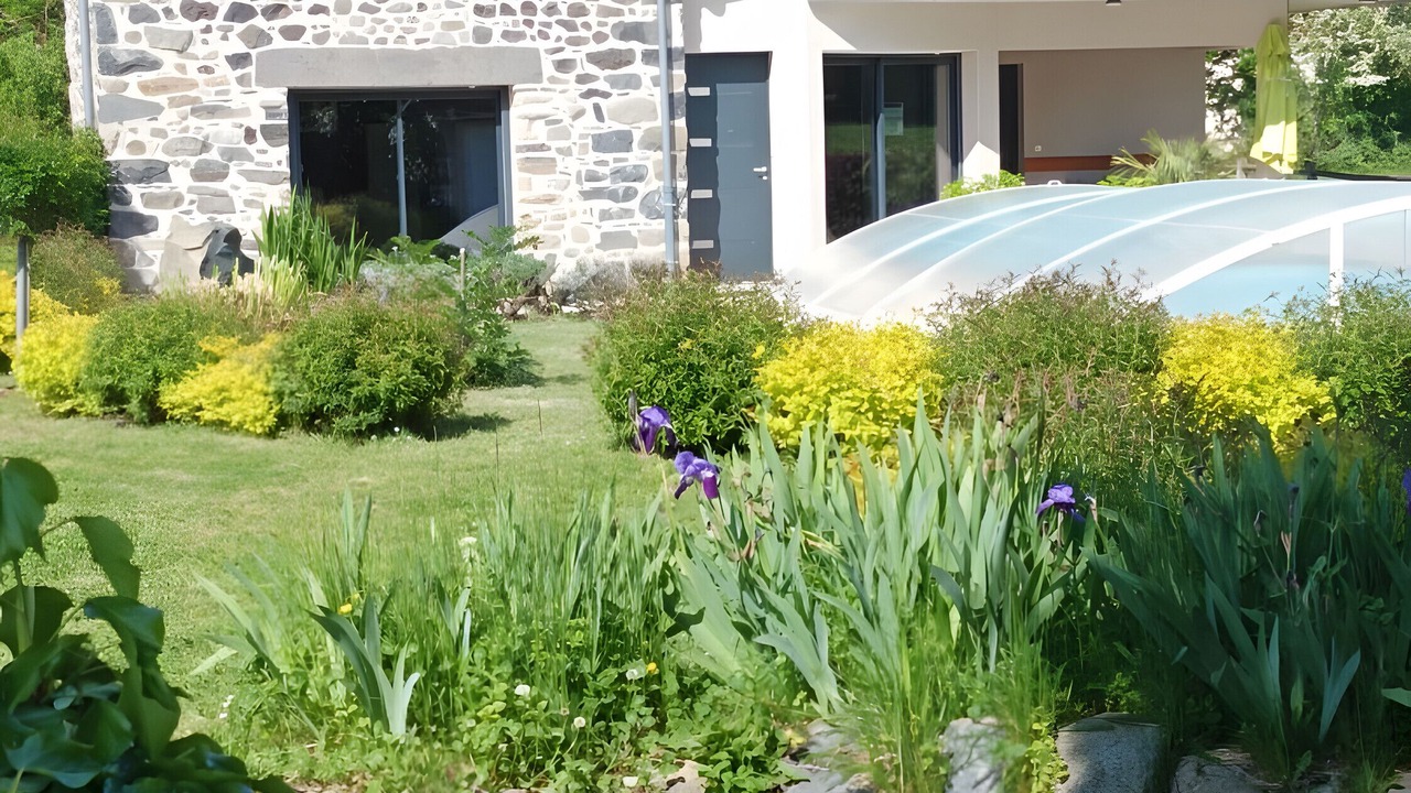 Photo of Outdoor in Manzat