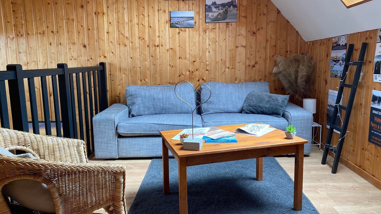 Photo of Livingroom in Forest-Montiers
