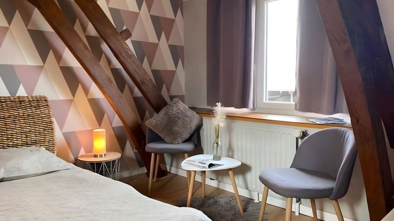 Photo of Bedroom in Forest-Montiers