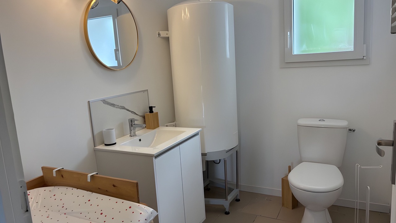 Photo of Bathroom in Forest-Montiers