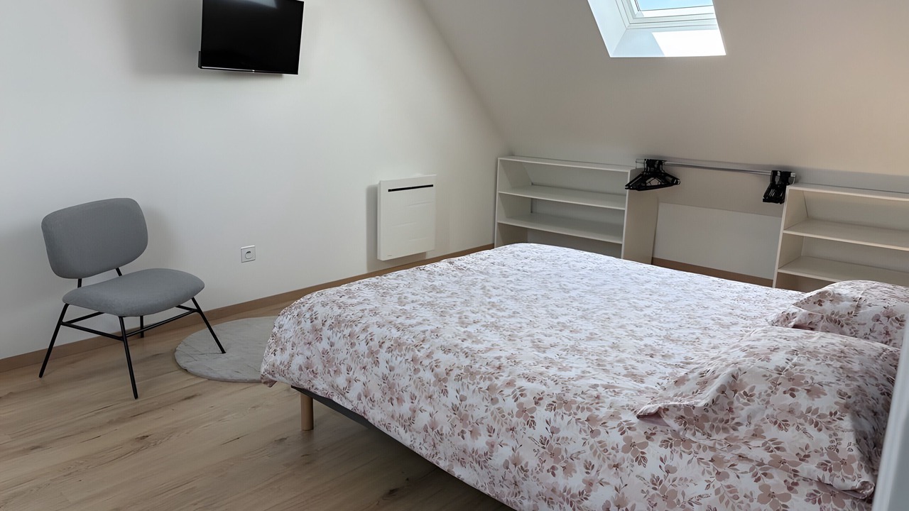 Photo of Bedroom in Forest-Montiers