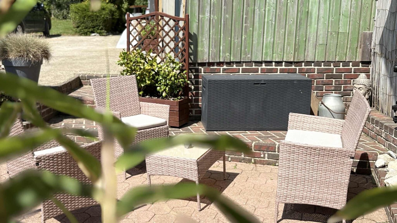 Photo of Patio Balcony in Forest-Montiers