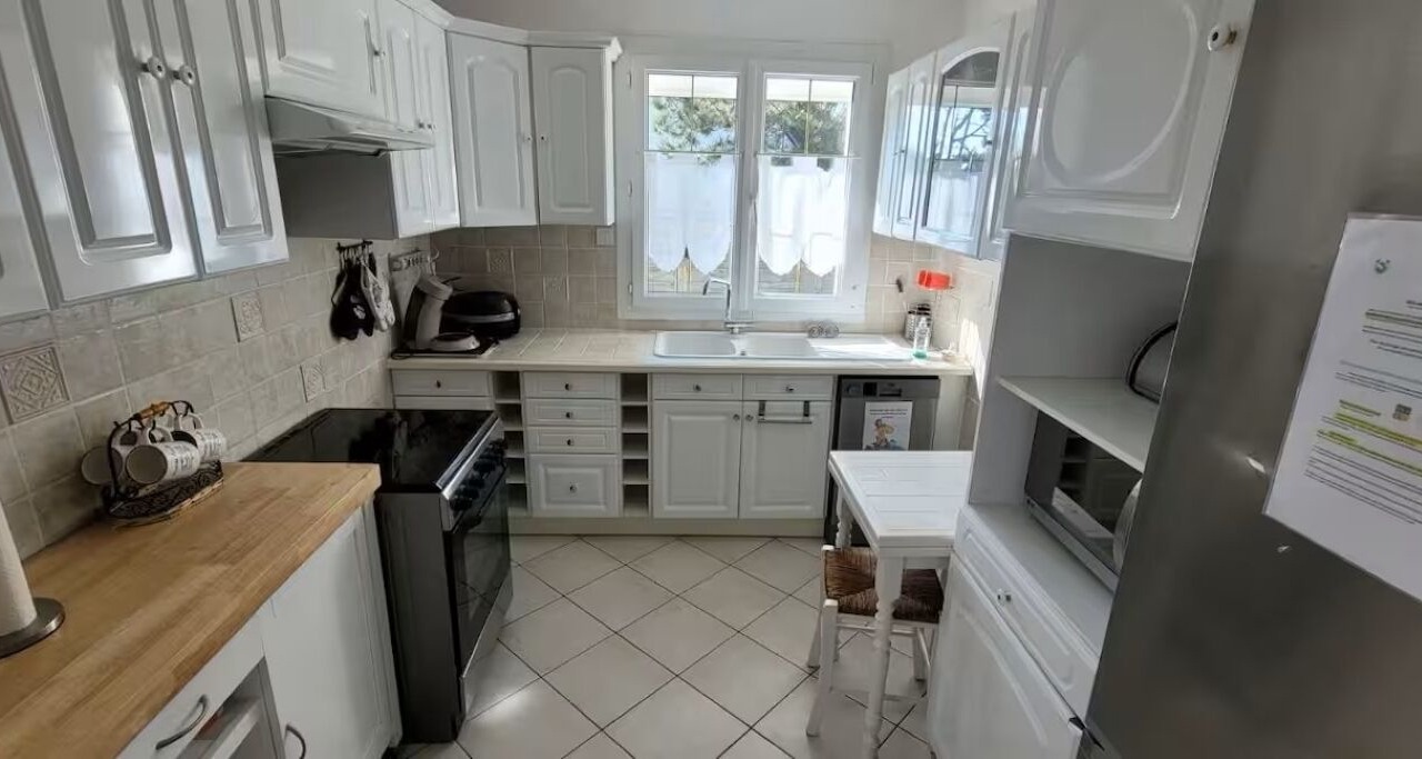 Photo of Kitchen in Sainte-Cecile-Plage