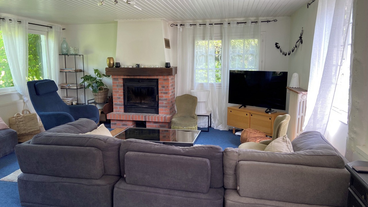 Photo of Livingroom in Tours-en-Vimeu