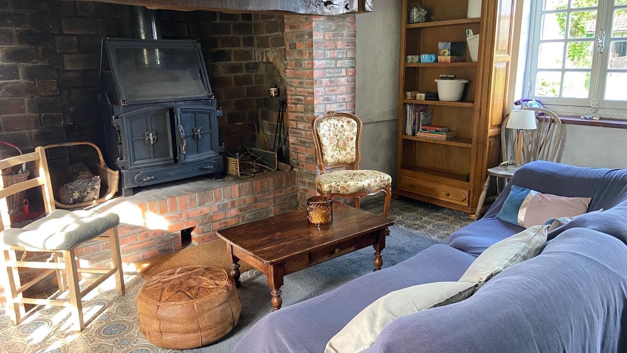 Photo of Livingroom in Tours-en-Vimeu