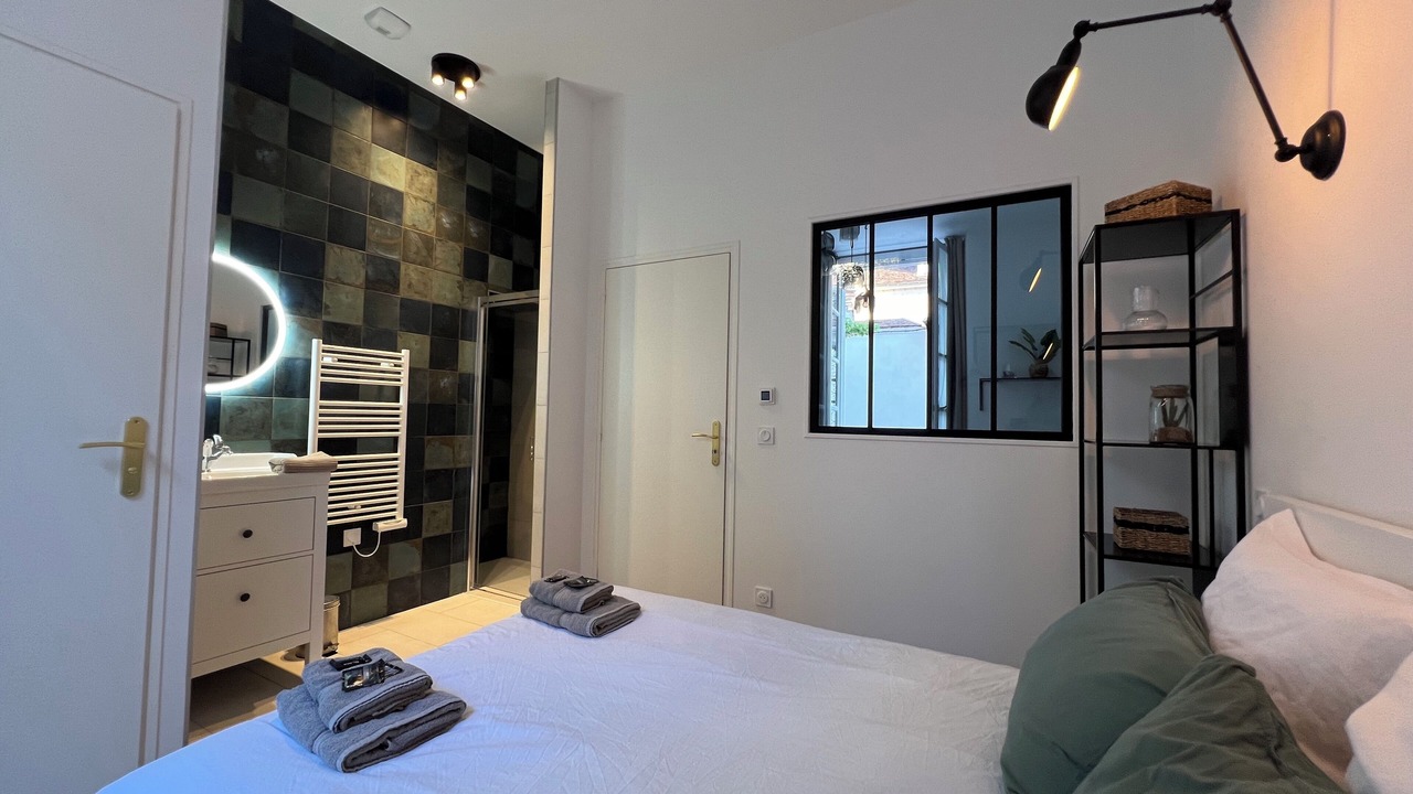Photo of Bedroom in Sens