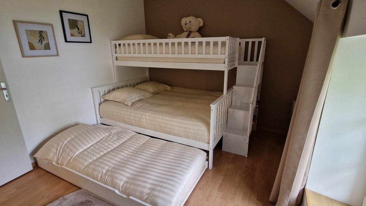 Photo of Bedroom in La Celle-sur-Morin