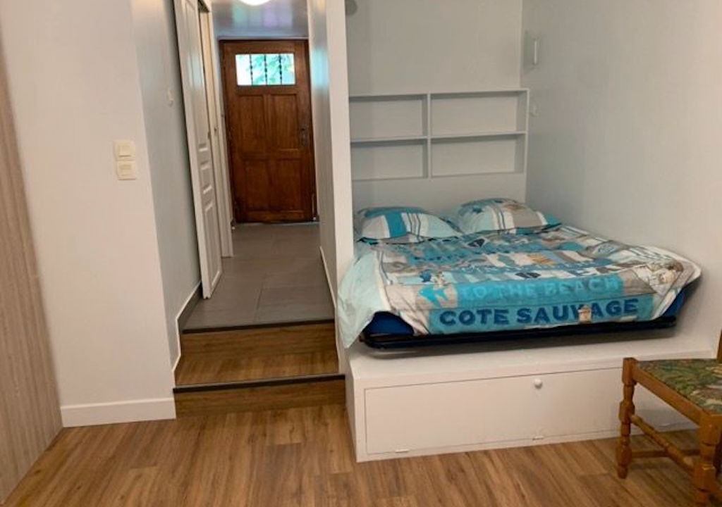 Photo of Bedroom in Saint-Fargeau