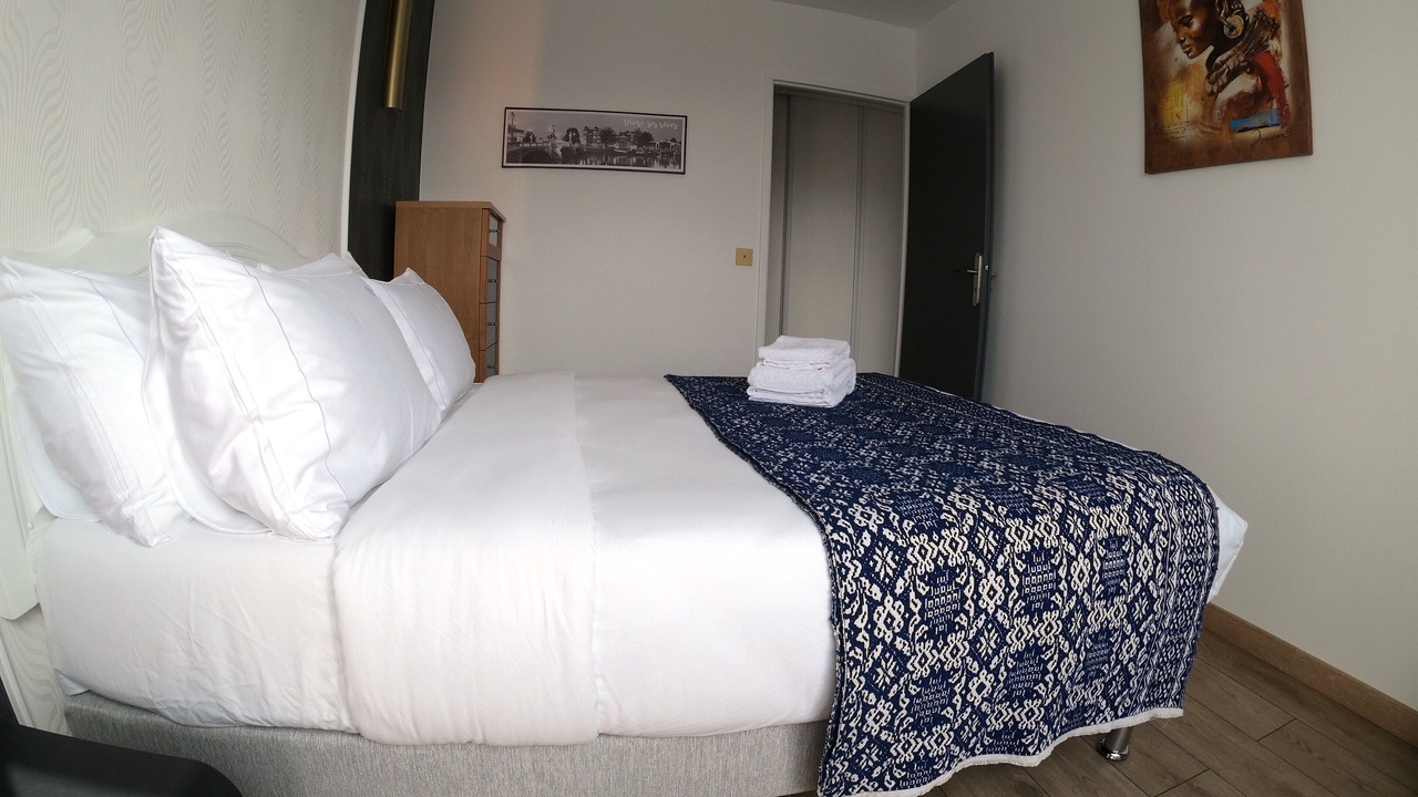 Photo of Bedroom in Drancy